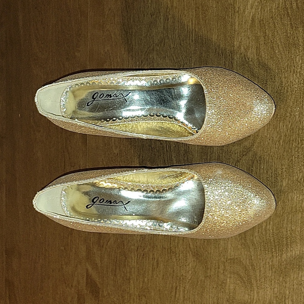 Gomax Glitter Gold Heels